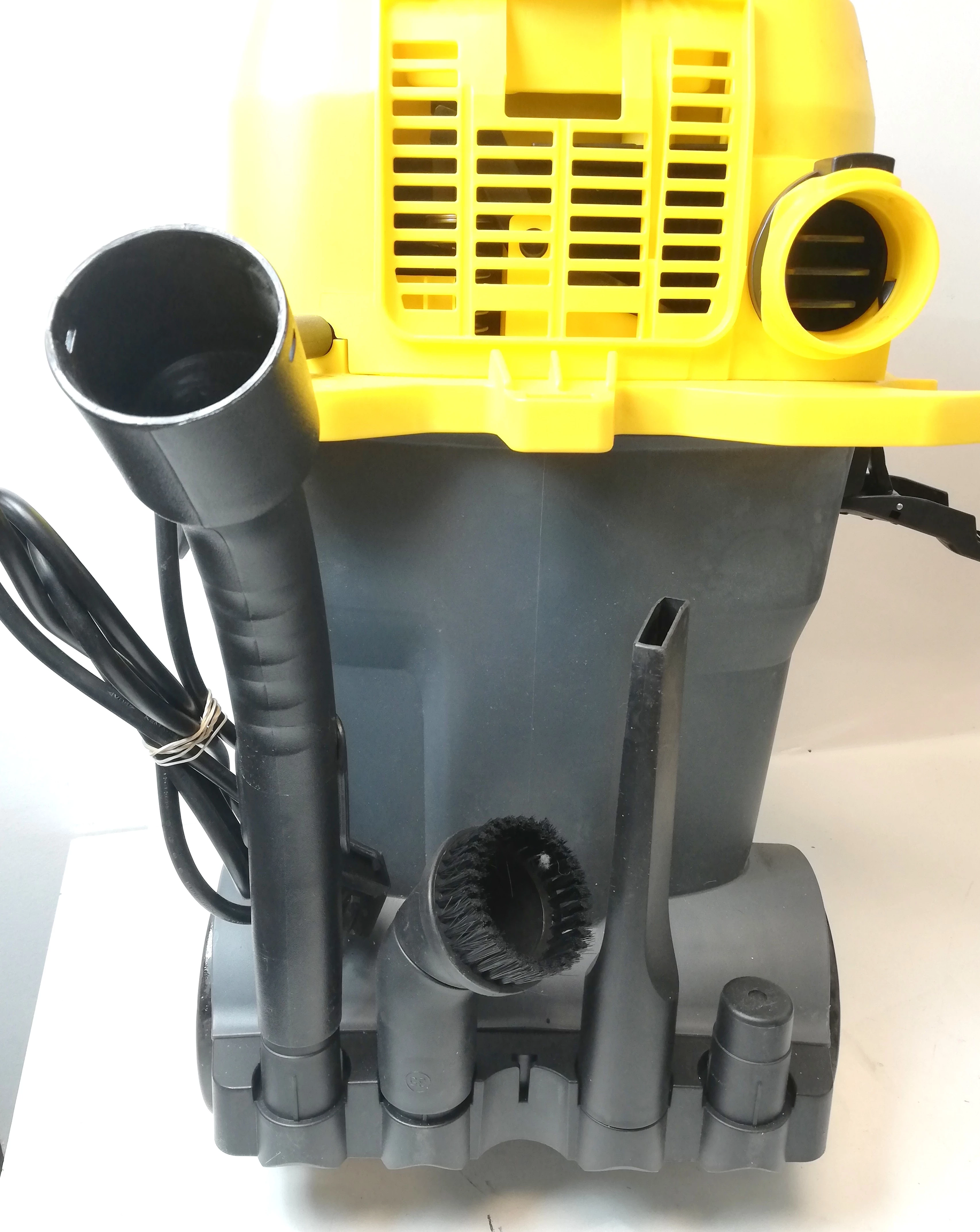 odkurzacz-przemyslowy-riwall-pro-zyga-3000-koncowki-caly-komplet-pojemnosc-zbiornika-2000