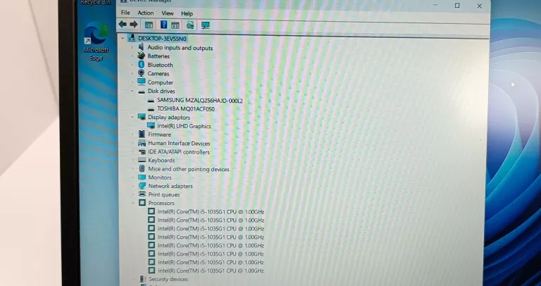 LAPTOP LENOVO V15-IIL 12/256 GB CORE I5-10 W11