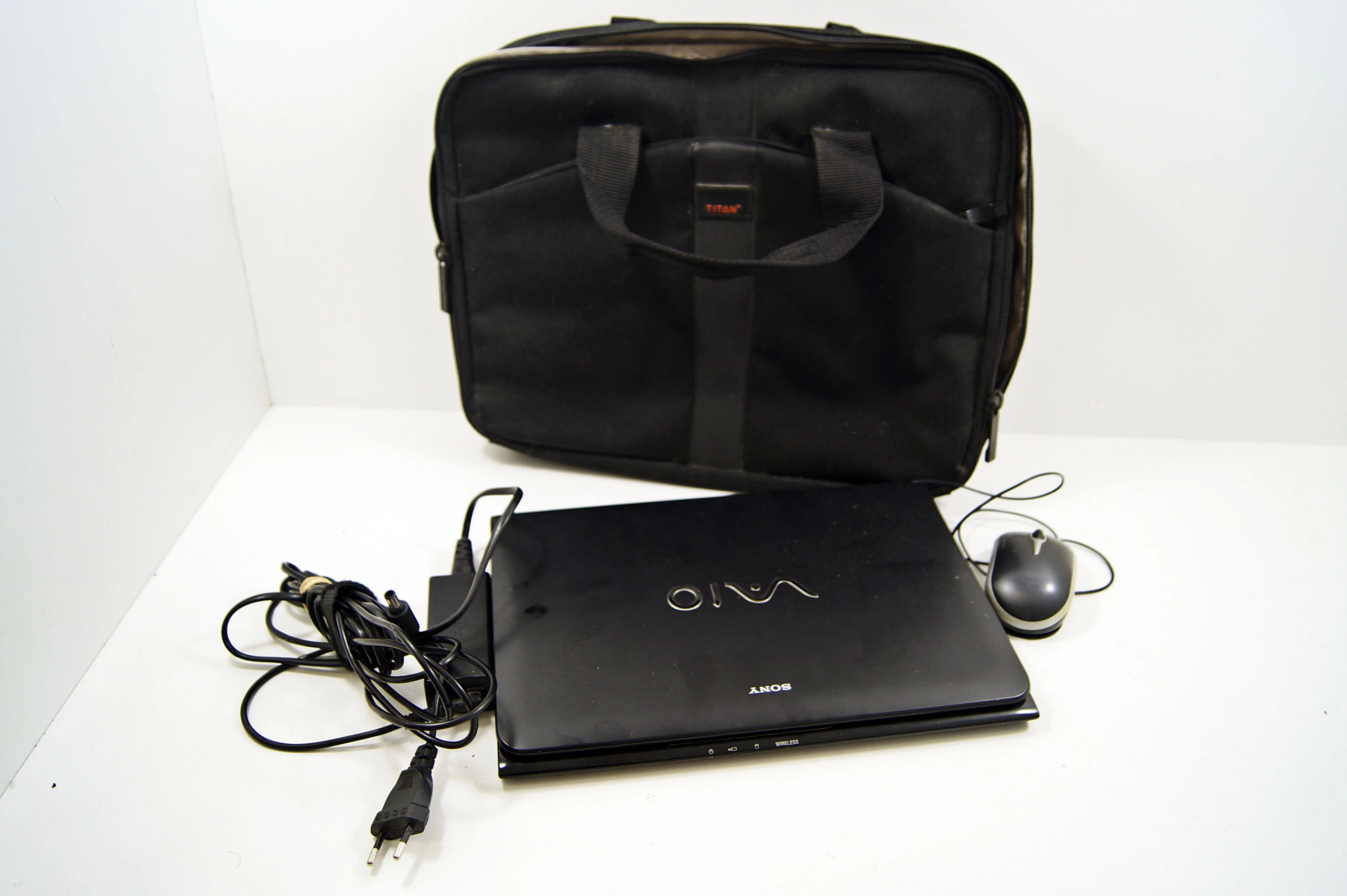 laptop-sony-vaio-torba-myszka-ladowarka-chelmska-50-warszawa