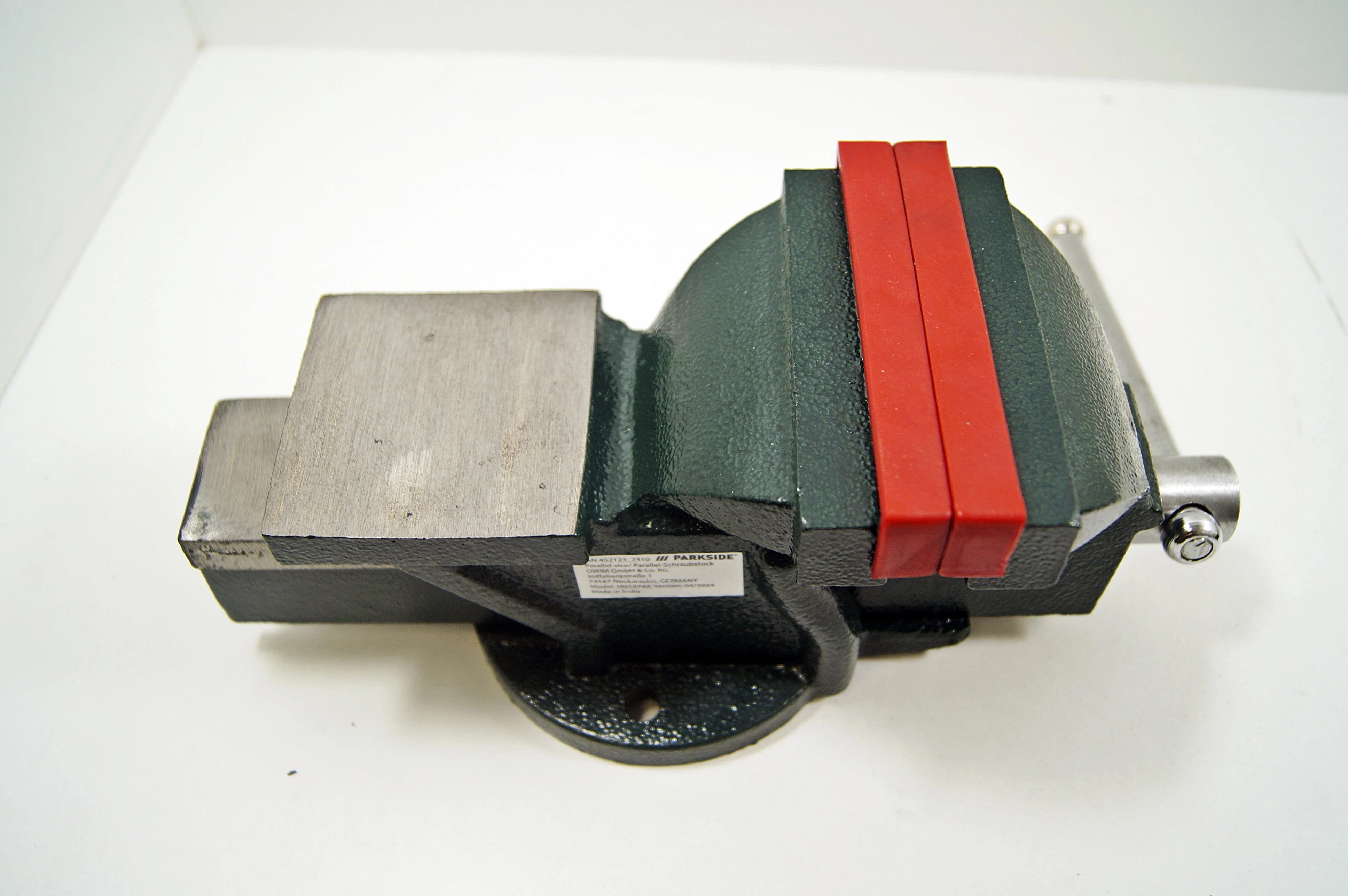 parkside-zeliwne-imadlo-rownolegle-ze-zintegrowanym-kowadlem-szerokosc-szczek-100