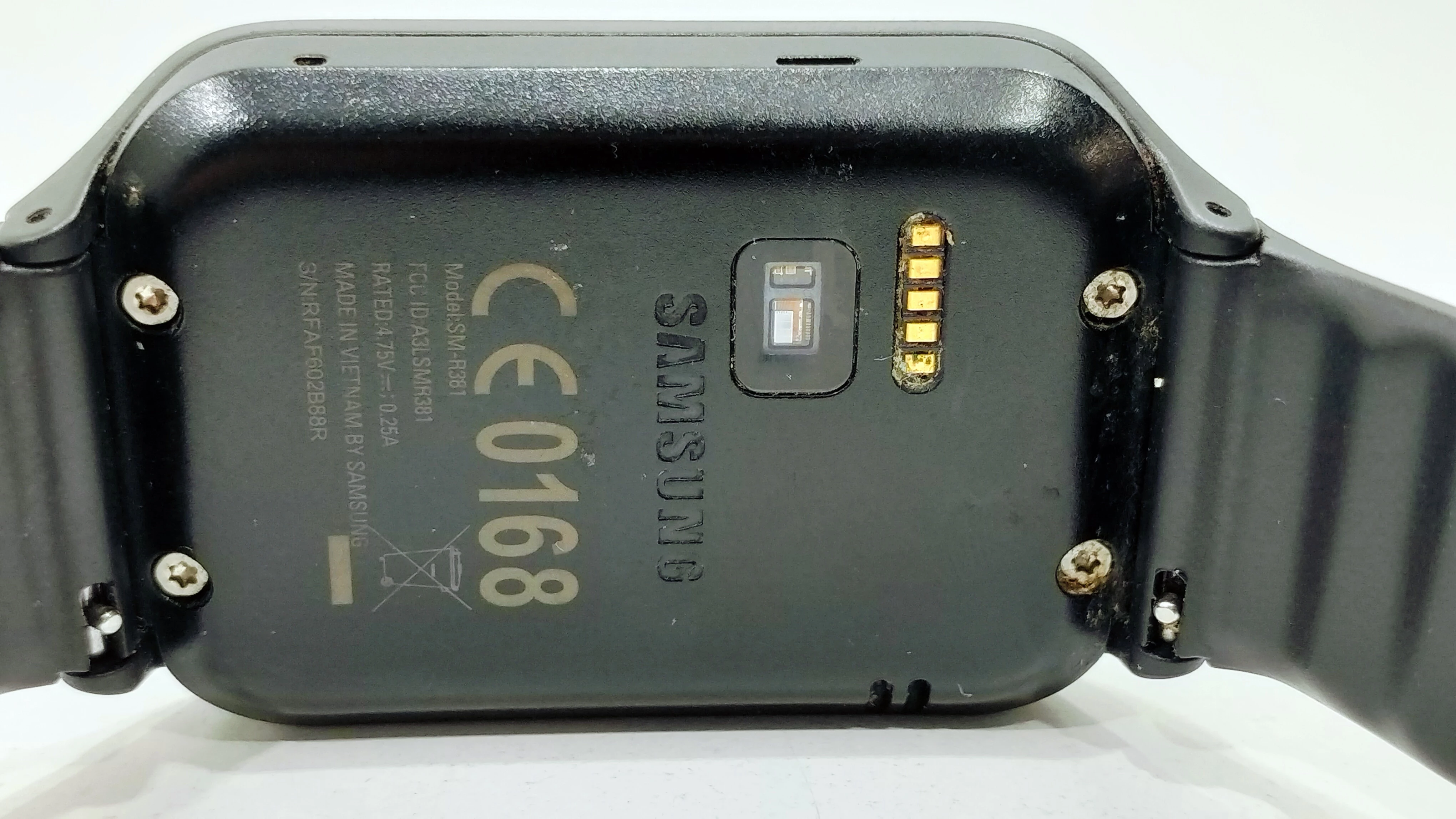 smartwatch-samsung-gear-2-neo-sm-r381-komunikacja-212922-1