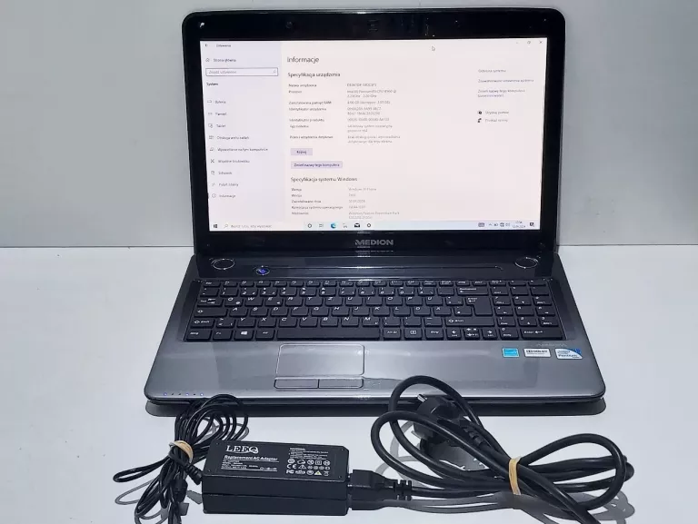LAPTOP MEDION AKOYA E6234