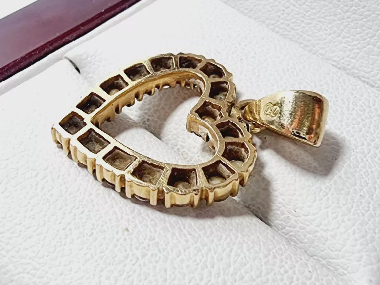 ZŁOTA  ZAWIESZKA SERDUSZKO W:3,67 PR585