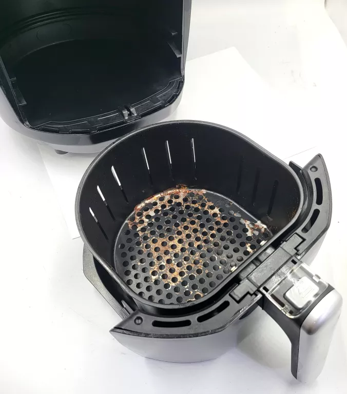 frytkownica-beztluszczowa-silvercrest-shf-900-a1-pudelko-kod-producenta-374273-2104