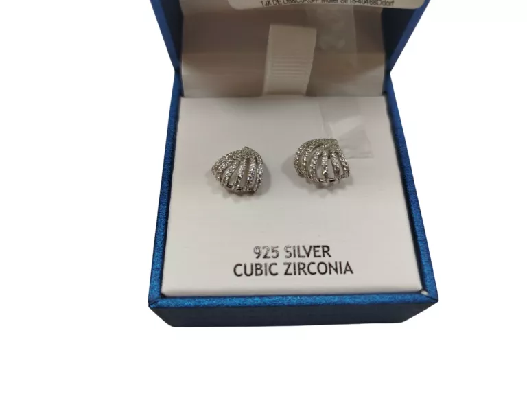 kolczyki-rachel-zoe-wkretki-cyrkonie-przestrzenne-rodzaj-zapiecia-2207-4