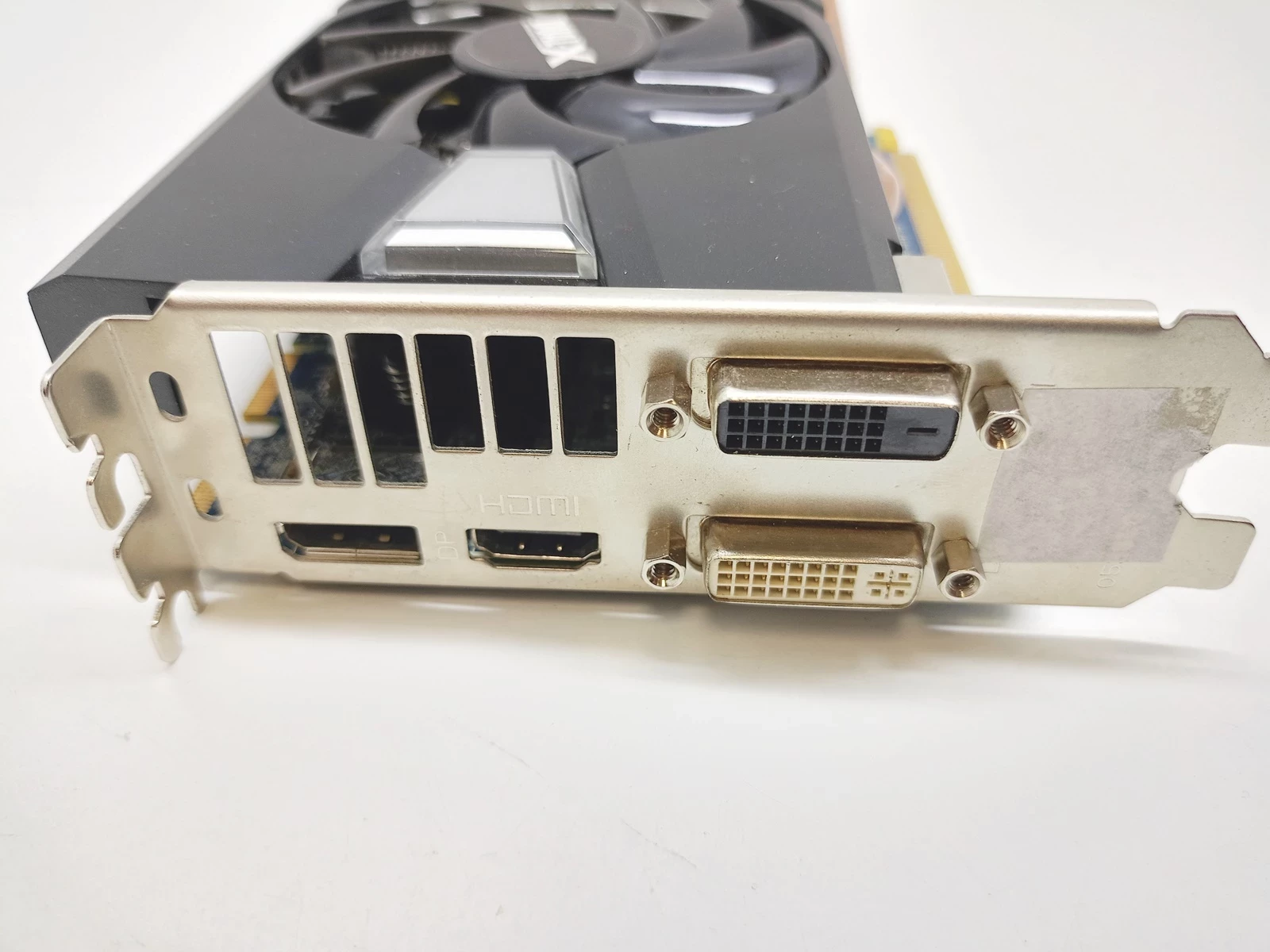 karta-graficzna-sapphire-radeon-r9-280-3gb-dual-x-boost-stan-11323-2