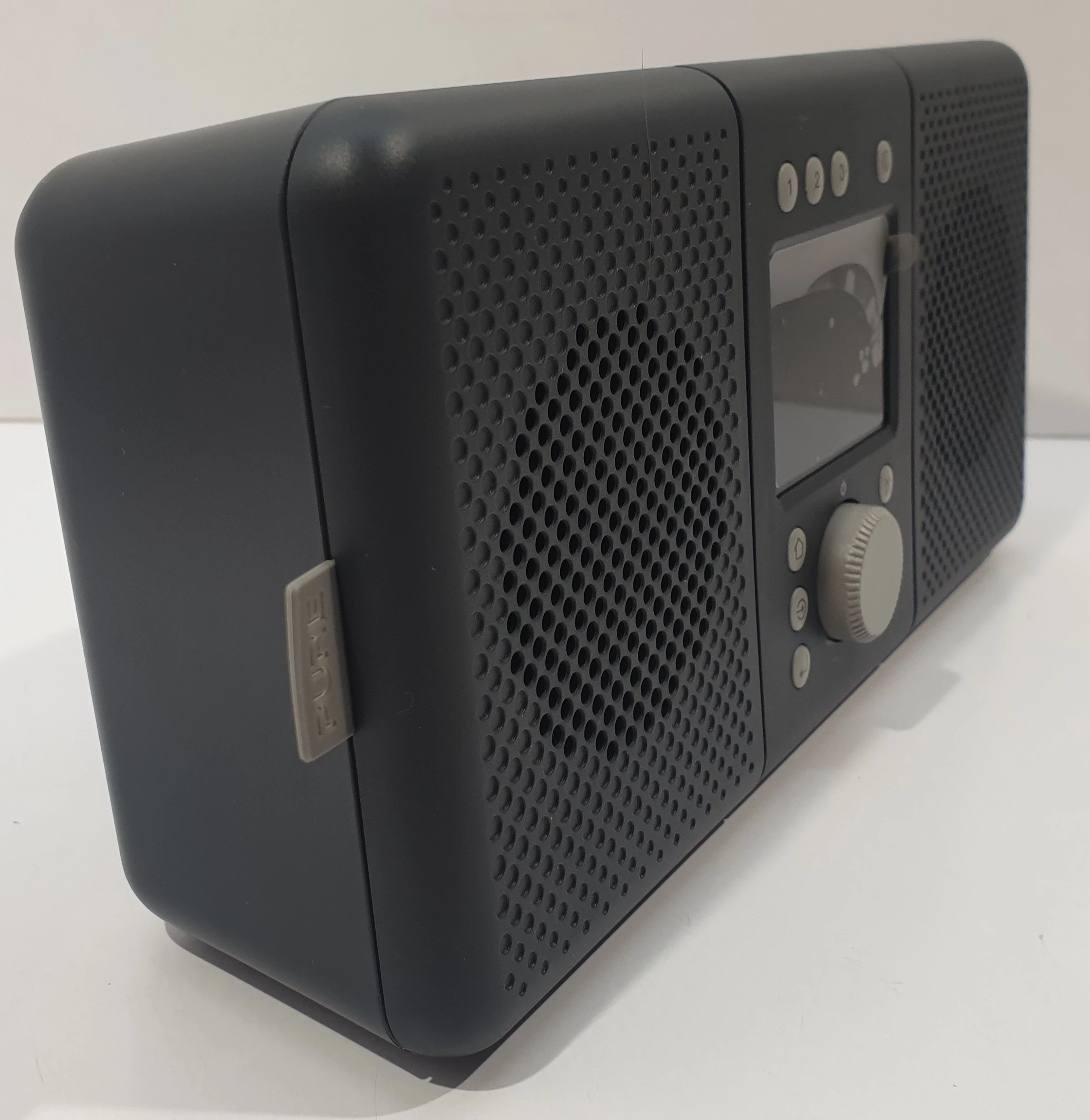 pure-elan-connect-smart-radio-fm-dab-internet-fm-bluetooth-radio-225906-8