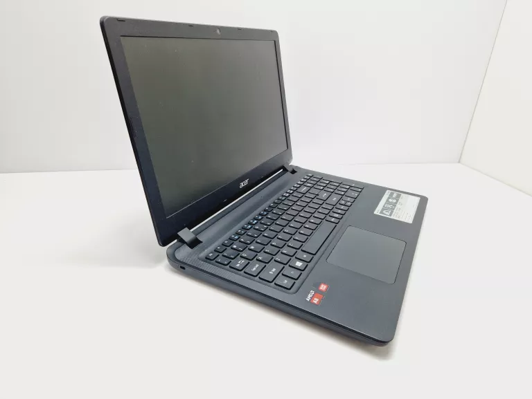 LAPTOP ACER ASPIRE ES 15 (N16C2) 4 GB / 1 TB HDD