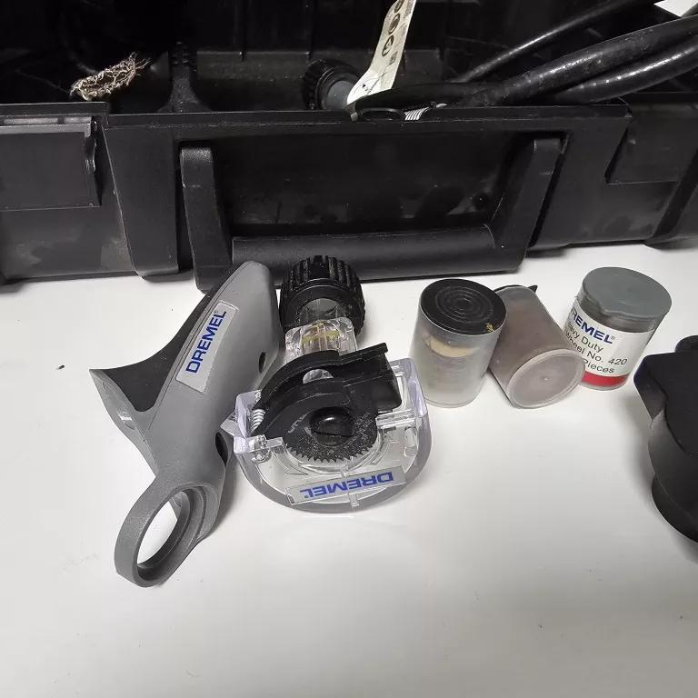 NARZĘDZIE WIELOFUNKCYJNE DREMEL 4000 + STOJAK WIERTARSKI WORKSTATION 220