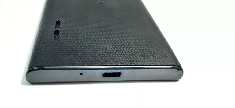 TELEFON LG LG-E610 BN