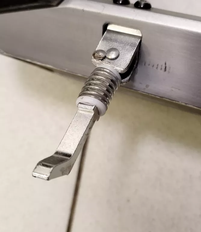 hulajnoga-razor-e-prime-air-250-w-24-kmh-model-e-prime