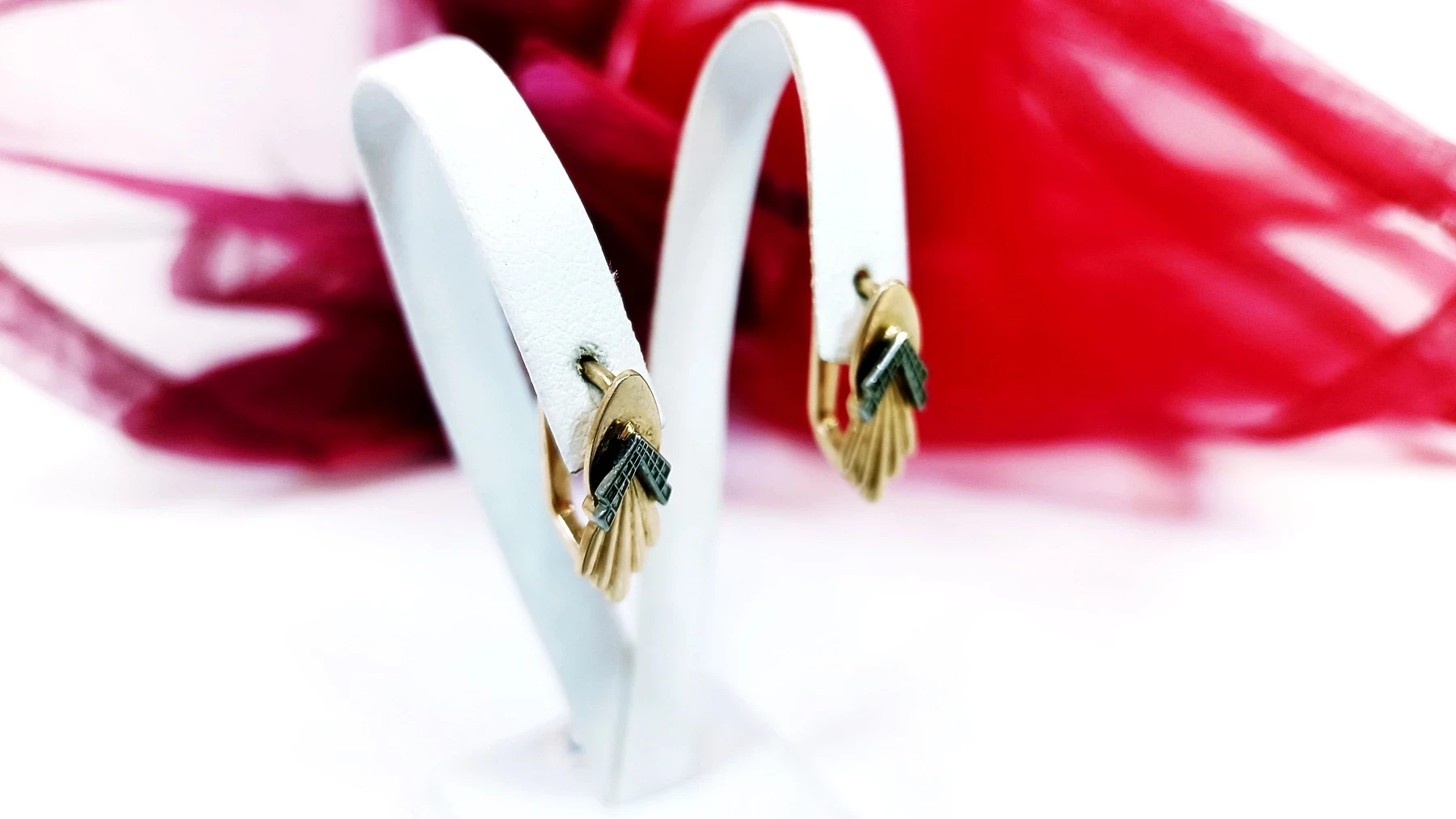 zlote-kolczyki-z-angielskim-zapieciem-401g-583p-rodzaj-2205-2