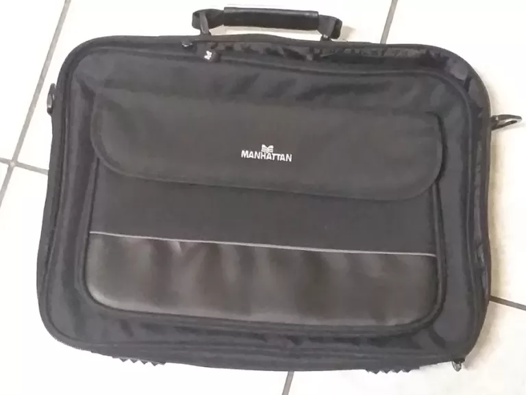 TROBA NA LAPTOPA MANHATTAN