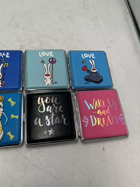 PAPIEROŚNICA "LOVE" RÓŻNE WZORY