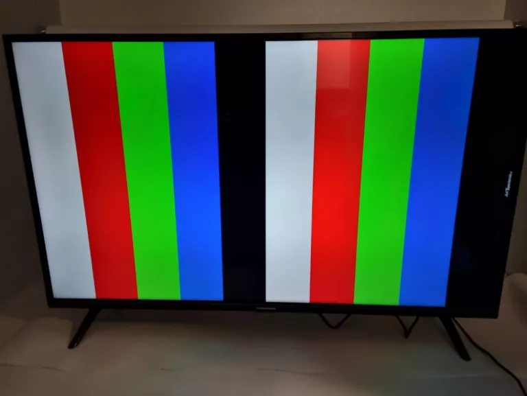 TELEWIZOR LED THOMSON 43UD6406 43 CALE 4K UHD