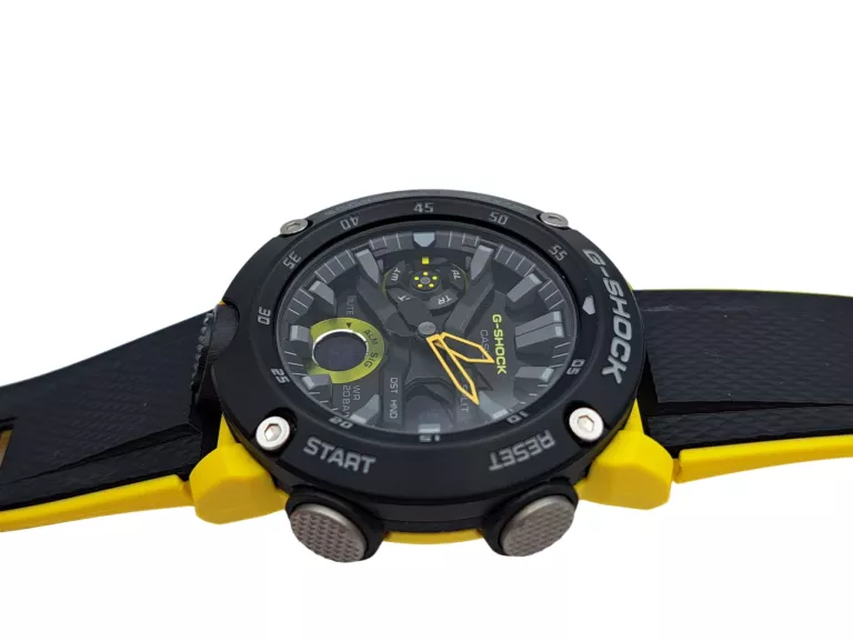 ZEGAREK CASIO G-SHOCK GA-2000 CARBON CORE QUAD