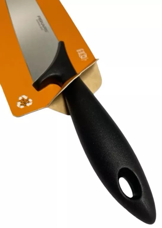 NÓŻ KUCHENNY FISKARS ESSENTIAN 80230210