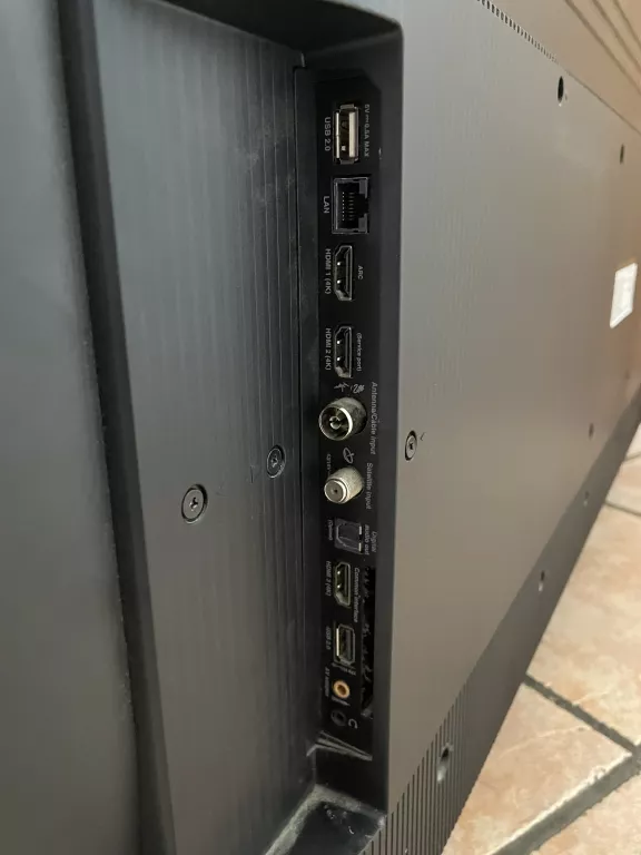 TELEWIZOR LED TCL 55P715 55" 4K UHD + PILOT