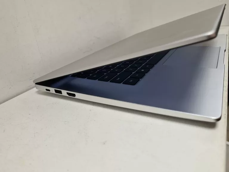 LAPTOP HUAWEI MATEBOOK D15 I3-10110U 8GB 256SSD