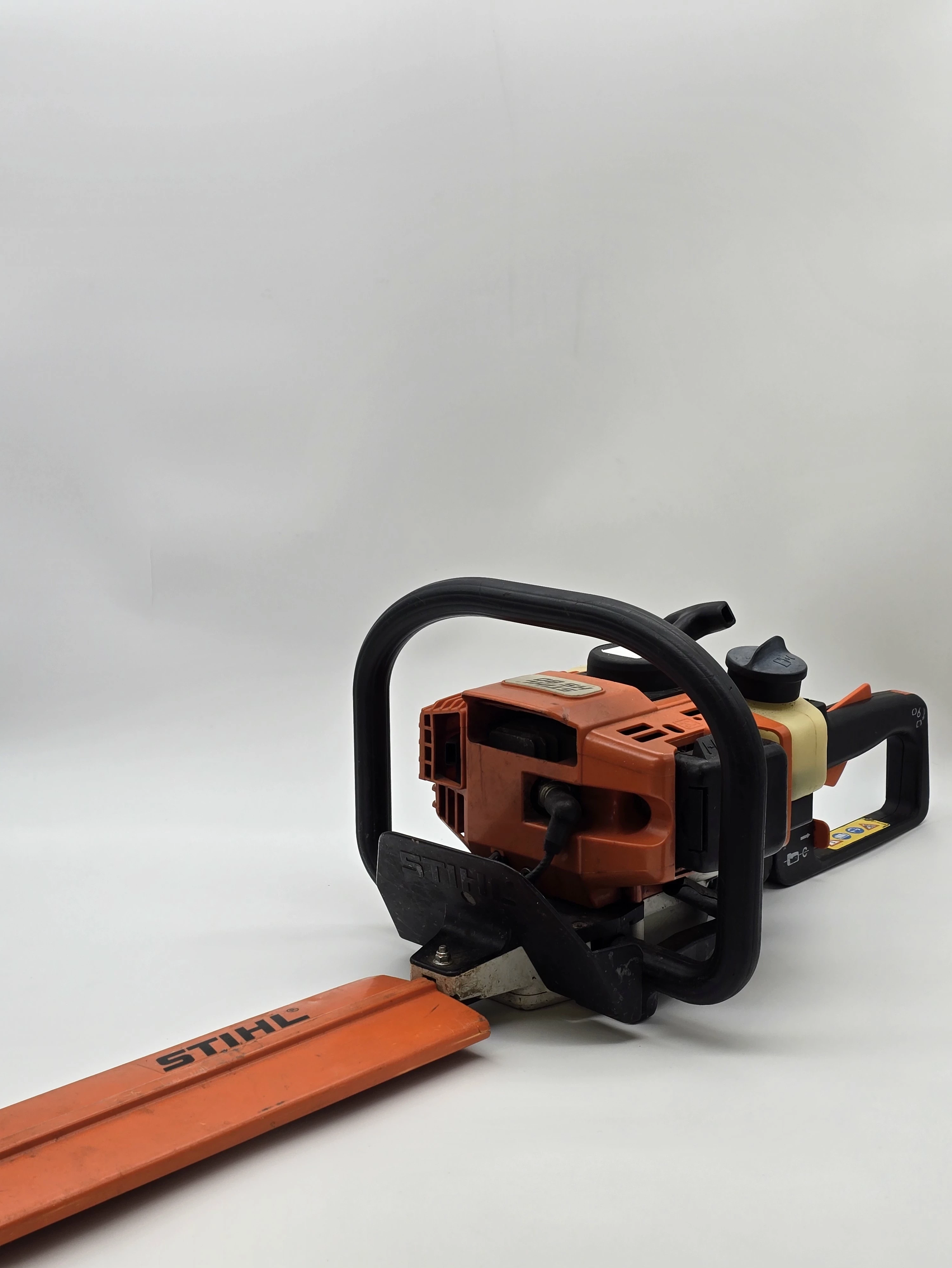 nozyce-spalinowe-stihl-hs-80-dworcowa-2-leszno-gold-fish