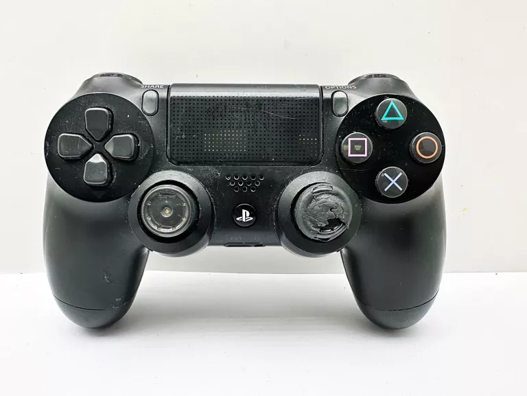 PAD DO KONSOLI PS4 - USZKODZONE GUMKI