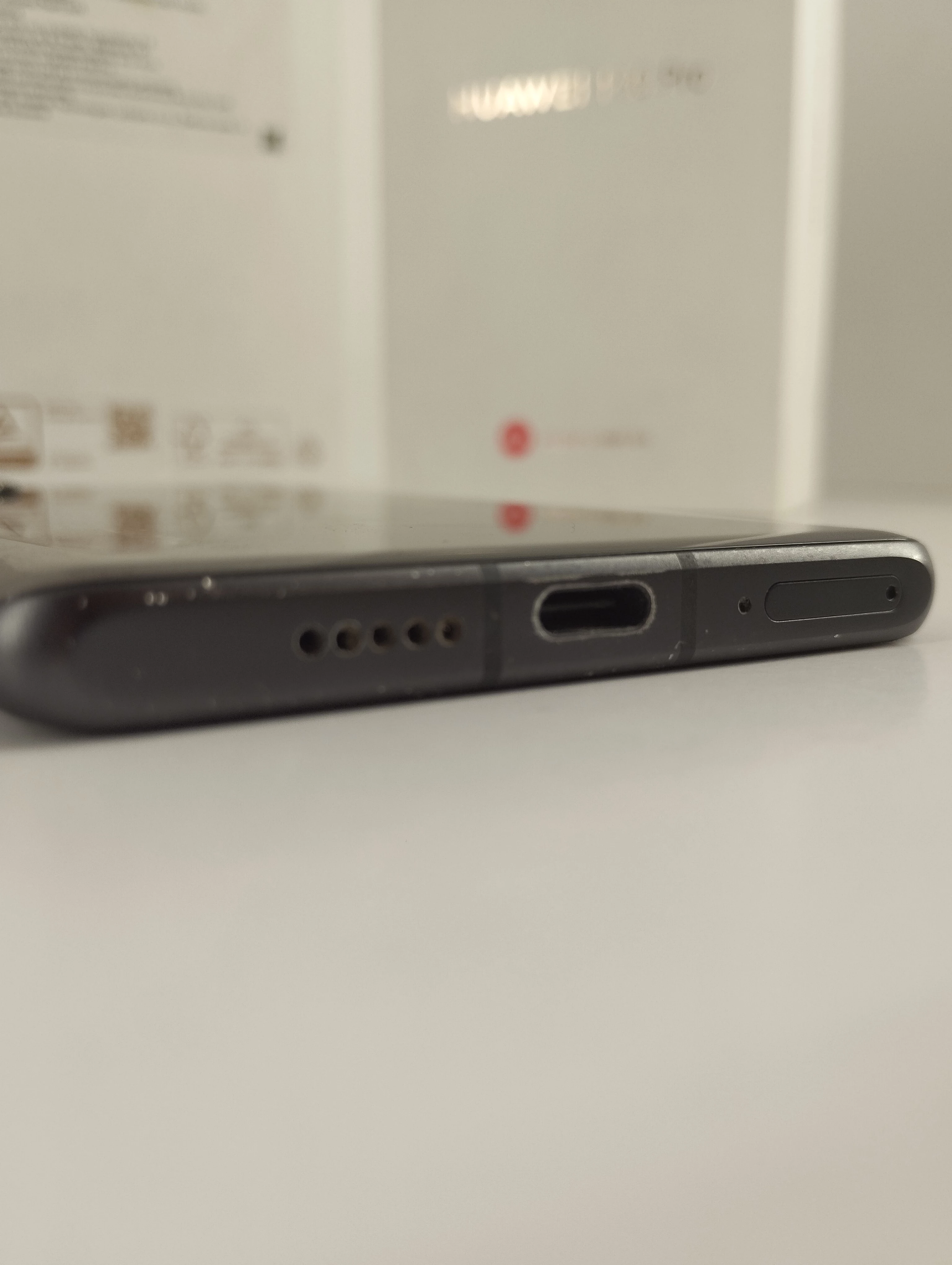 telefon-huawei-p30-pro-6128-kod-producenta-51093snb