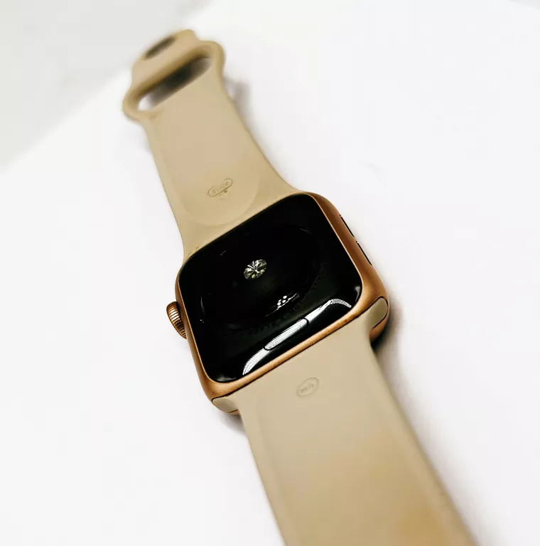 APPLE WATCH SE 40 MM ZŁOTY