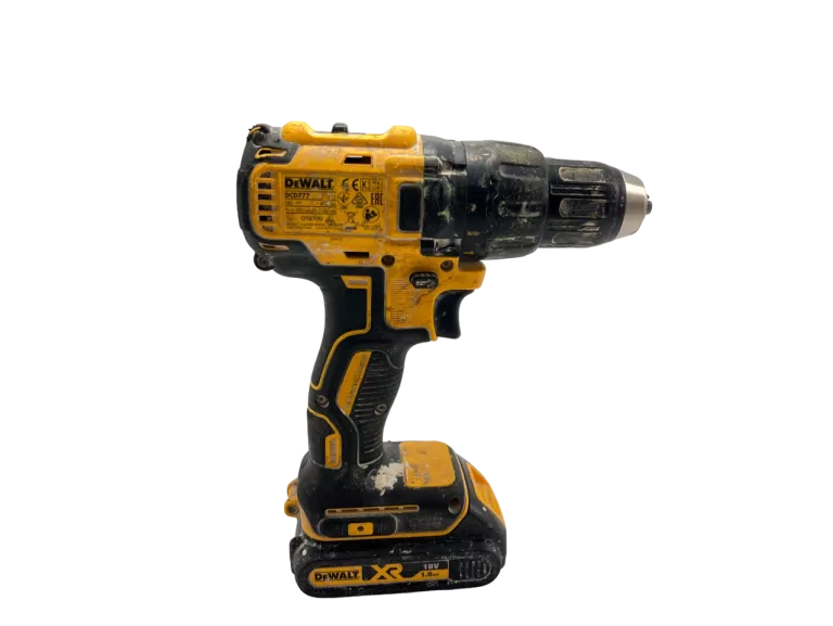 WIERTARKO-WKRĘTARKA DEWALT DCD777 + 2 AKU 1,5 AH + WALIZKA