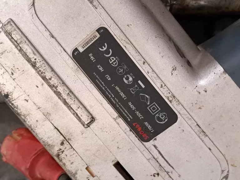 GRAPHITE MŁOT WYBURZENIOWY 1700W 45J 58G868
