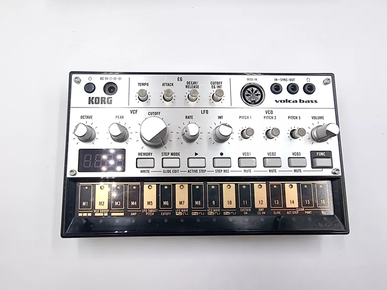 SYNTEZATOR KORG VOLCA-BASS SYNTEZATOR