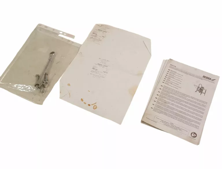 dedra-ded7726-pilarka-stolowa-do-drewna-2200w-seria-ded7726