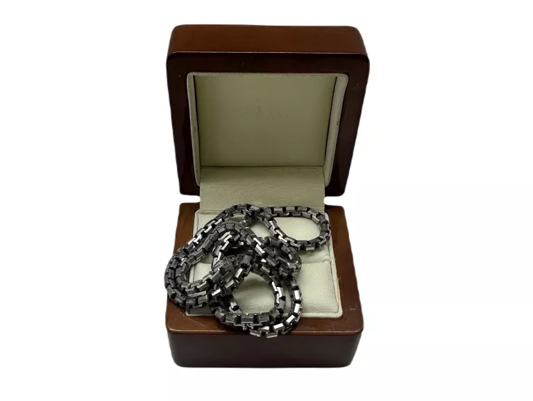 zlom-srebra-3077g-ag925-dobra-cena-na-przetop-jednosci-narodowej-45-sj-wroclaw