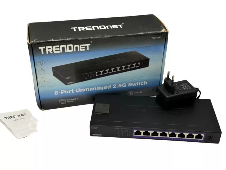 TRENDNET 8-PORT UNMANAGED 2.5G POE+ SWITCH - AMOUNT OF PORTS: (TPETG380)