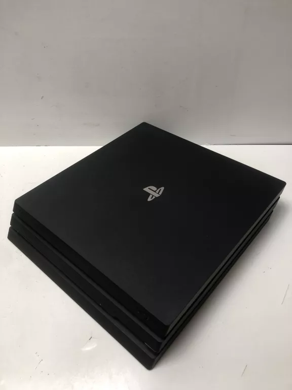 KONSOLA SONY PLAYSTATION 4 PRO 1TB