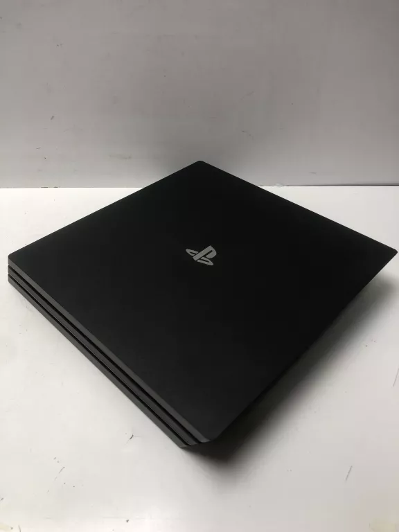 KONSOLA SONY PLAYSTATION 4 PRO 1TB