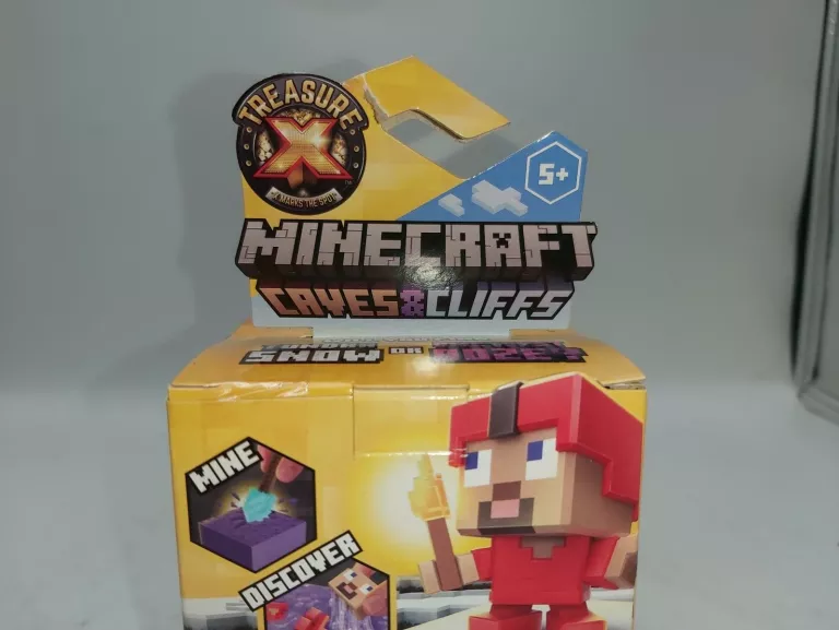 MINECRAFT TREASURE X FIGURKA CAVE & CLIFFS OVERWORLD 41675 COBI