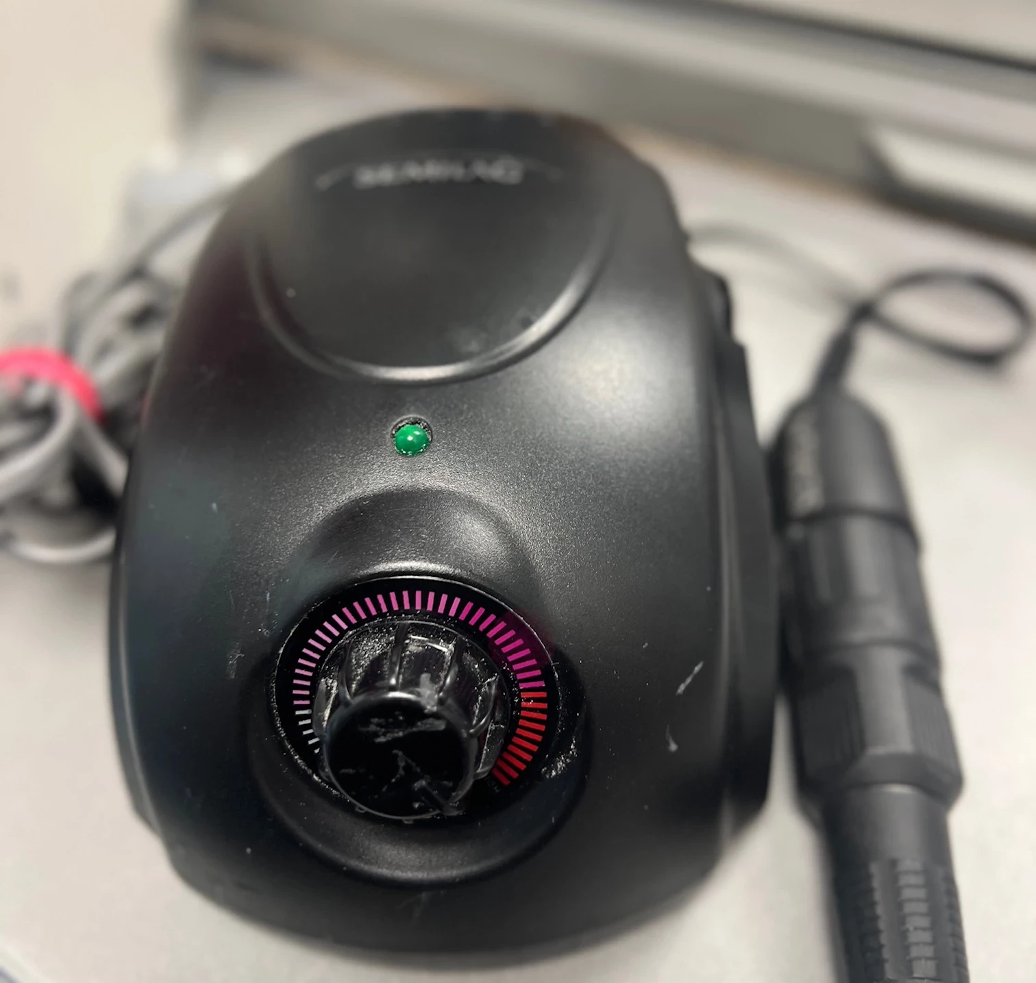 frezarka-do-paznokci-semilac-65w-czarna-65-w-ean-gtin-5902751435092