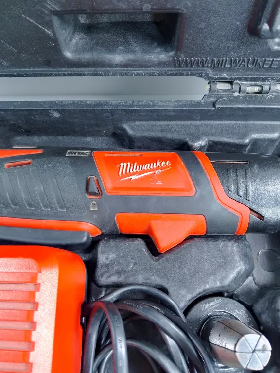 MILWAUKEE C12 PXP WALIZKA