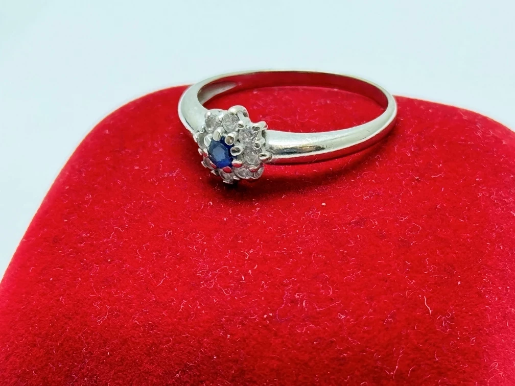 pierscionek-z-bialego-zlota-585-278g-r22-3-maja-36-lokal-b-zabrze-sj