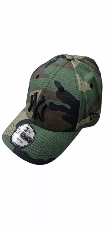 CZAPKA Z DASZKIEM NEW ERA 9FORTY MLB NEW YORK YANKEES MORO CAMO