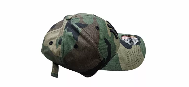 CZAPKA Z DASZKIEM NEW ERA 9FORTY MLB NEW YORK YANKEES MORO CAMO