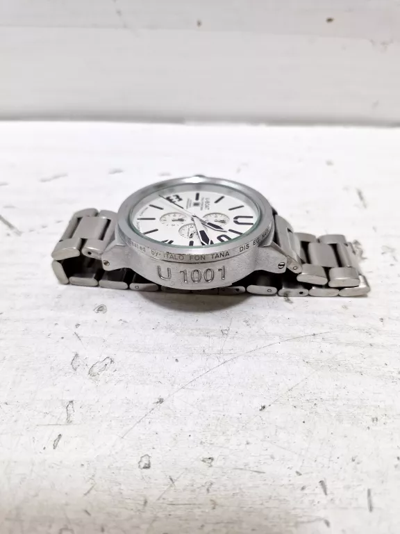 zegarek-u-boat-u1001-stan-11323-2