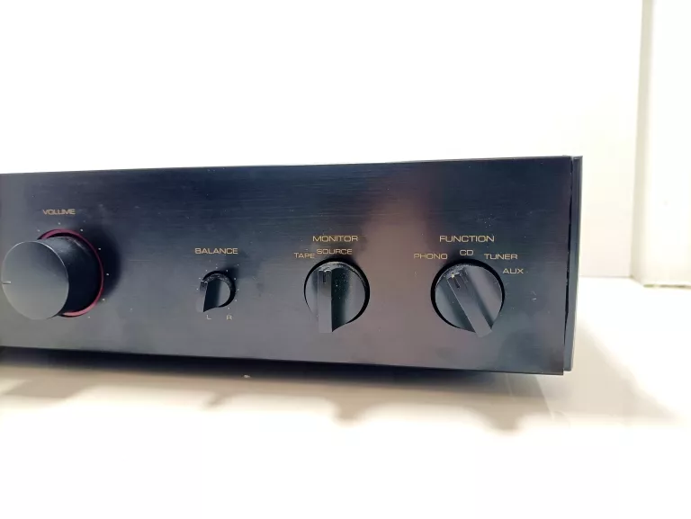 AMPLITUNER ROTEL RA921