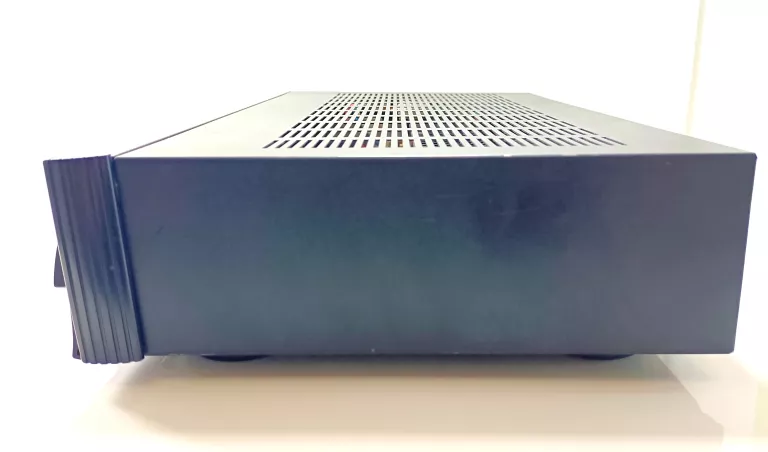 AMPLITUNER ROTEL RA921
