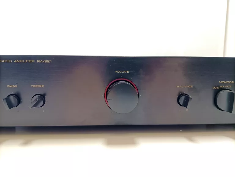 AMPLITUNER ROTEL RA921