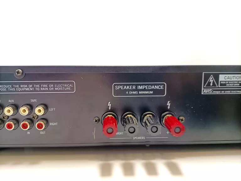 AMPLITUNER ROTEL RA921