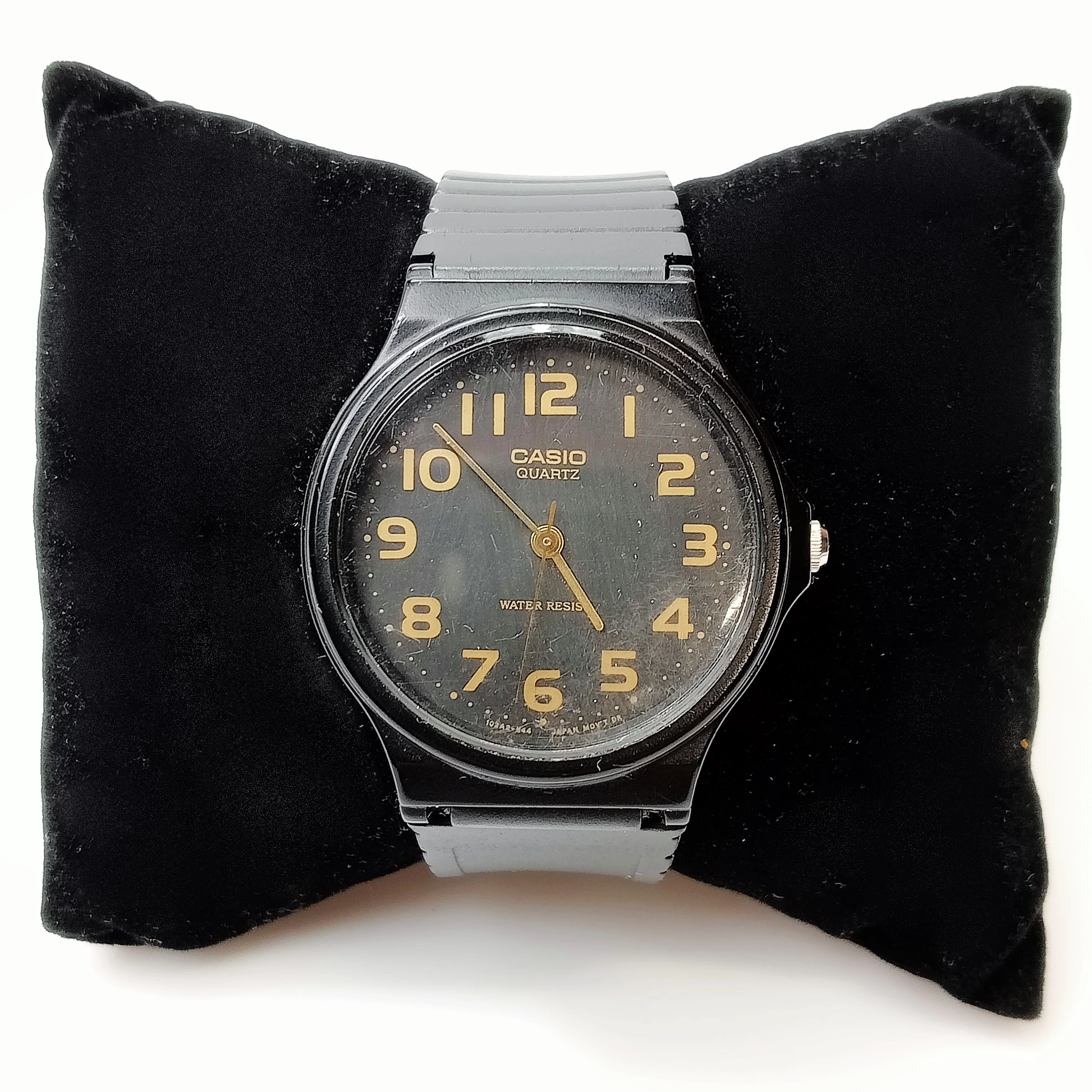 zegarek-casio-705-polaka-2a-swietochlowice