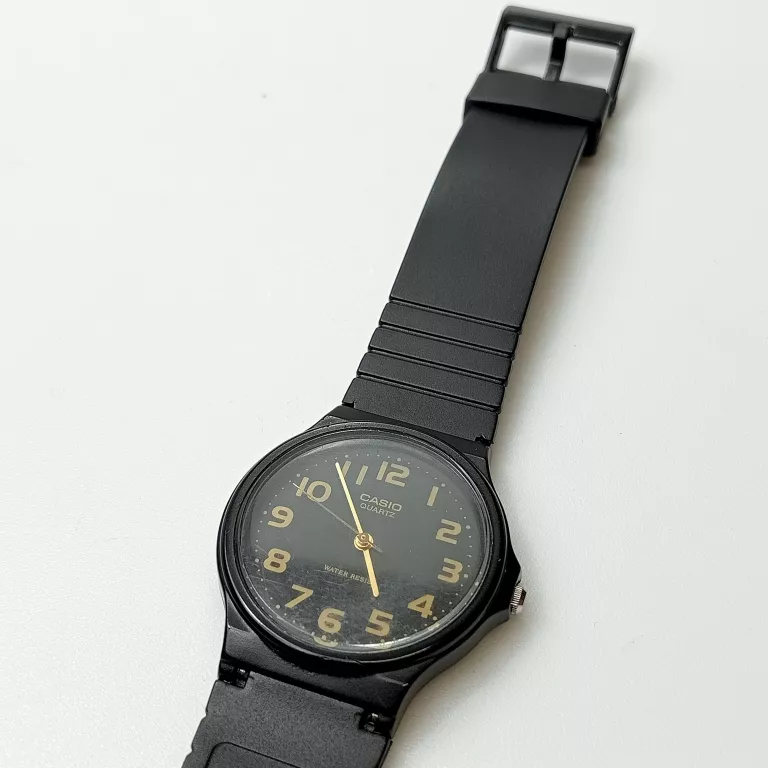 zegarek-casio-705-stan-11323-2