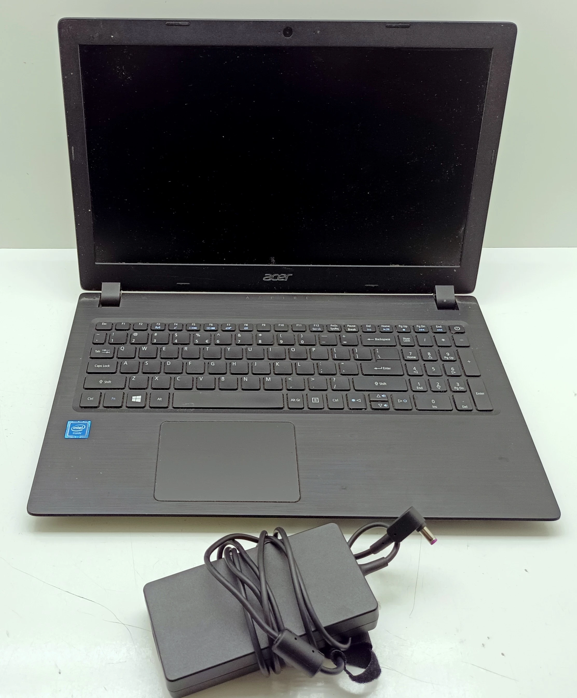 laptop-acer-aspire-3-a315-31-c3t4-n17q2-intel-opis-bytomska-12-czeladz