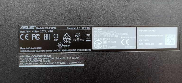 LAPTOP ASUS F543BA-DM792T 8/256GB OPIS !!!!